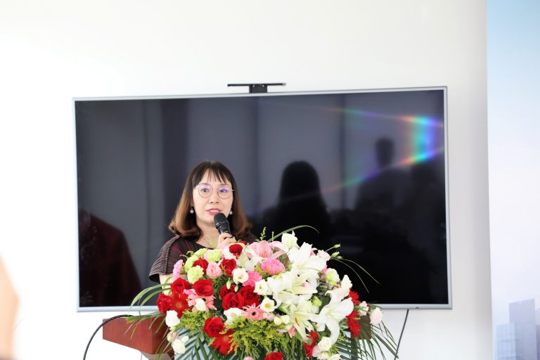 1640847023101373ijNR.jpeg 澳洲幸运5
澳洲幸运5
总裁宋青女士-768x512.jpeg
